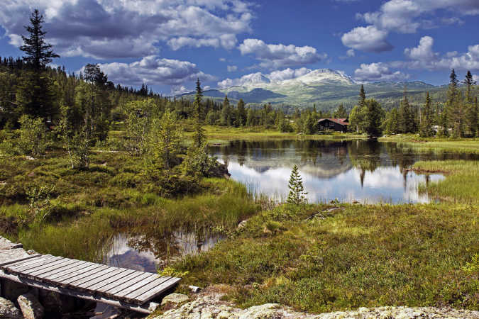 Gaustatoppen Norge 2107-2014 fra den anden side