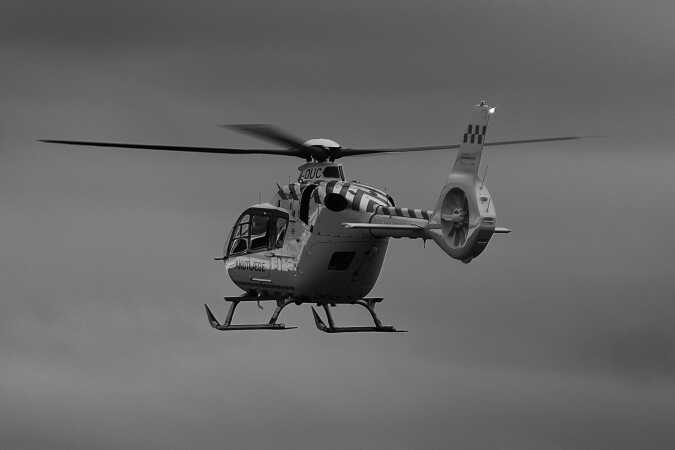 Sort / hvid. Liv / død 